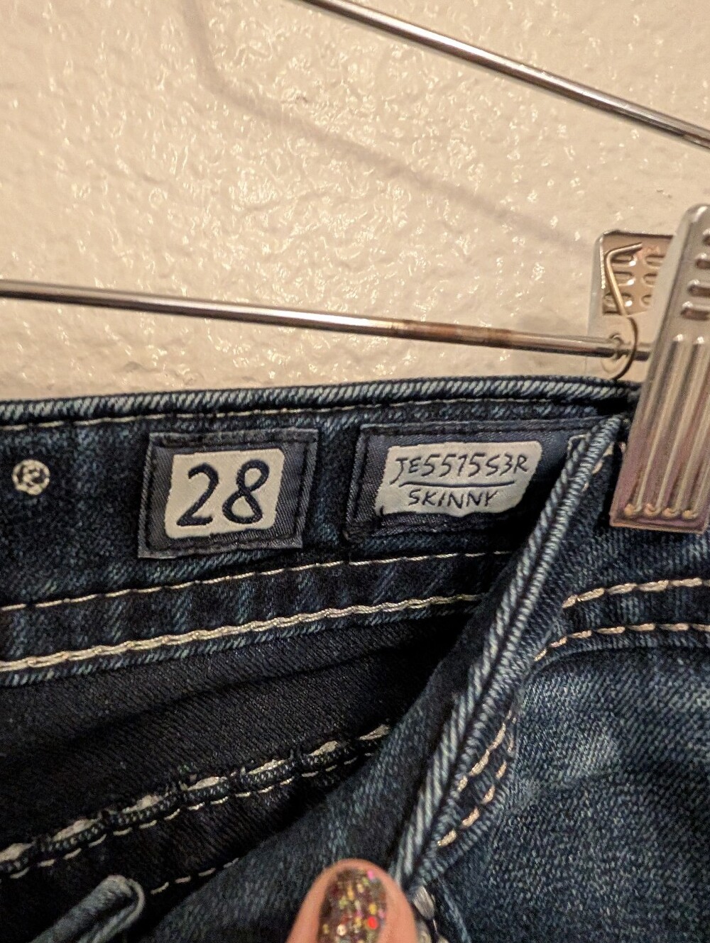 Miss Me Cross Skinny Jeans Size 28 - Picture 4 of 4